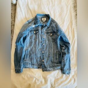 Forever 21 denim jacket size S